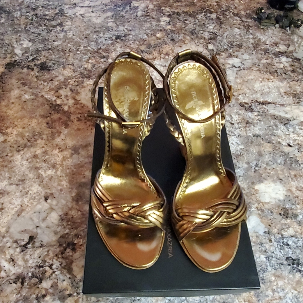 BCBGMaxazria Binia Bronze Sandals SZ 6